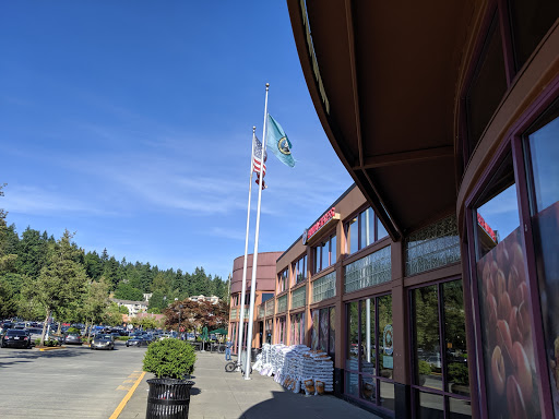 Shopping Mall «Bella Bottega Shopping Center», reviews and photos, 8976 161st Avenue Northeast, Redmond, WA 98052, USA