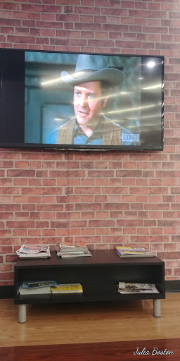 Auto Parts Store «Pep Boys Auto Parts & Service», reviews and photos, 2303 Cortez Rd W, Bradenton, FL 34207, USA