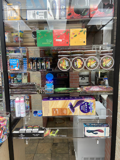 Grocery Store «A-G Market», reviews and photos, 807 Maplewood Ave, Bridgeport, CT 06605, USA