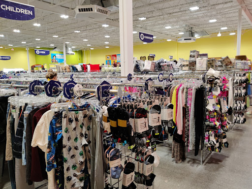 Thrift Store «Goodwill - Hudson», reviews and photos
