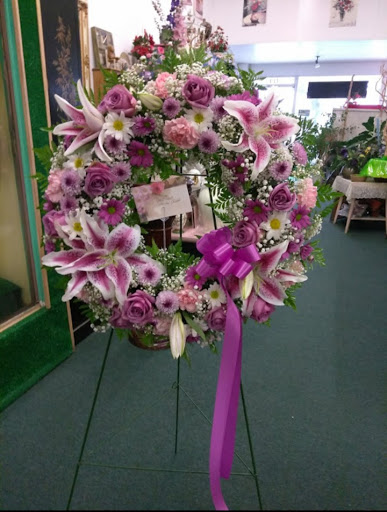 Florist «Rialto Florist», reviews and photos, 114 S Riverside Ave, Rialto, CA 92376, USA