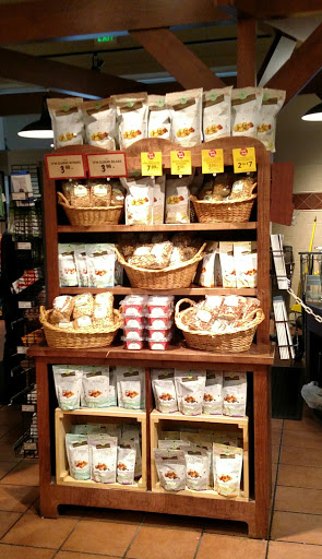 Grocery Store «The Fresh Market», reviews and photos, 2510 Quarry Lake Dr, Baltimore, MD 21209, USA