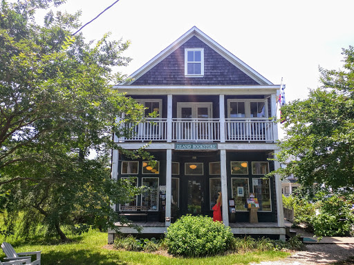 Book Store «The Island Bookstore», reviews and photos, 1130 Corolla Village Rd, Corolla, NC 27927, USA
