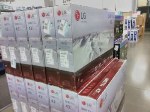 Electronics Store «Best Buy», reviews and photos, 5520 E Skelly Dr, Tulsa, OK 74135, USA