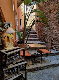 Atmosphère du Restaurant Café De La Cueva à Bormes-les-Mimosas - n°5