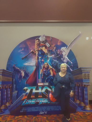 Movie Theater «Rave Cinemas», reviews and photos, 864 Riverdale St, West Springfield, MA 01089, USA