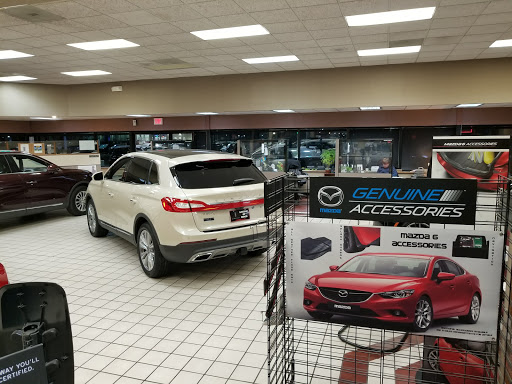 Car Dealer «Lunde Auto Center», reviews and photos, 140 40th St S, Fargo, ND 58103, USA