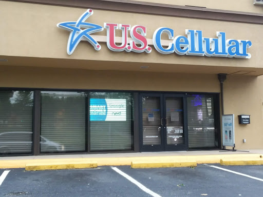 U.S. Cellular, 1885 Seminole Trail, Charlottesville, VA 22901, USA, 
