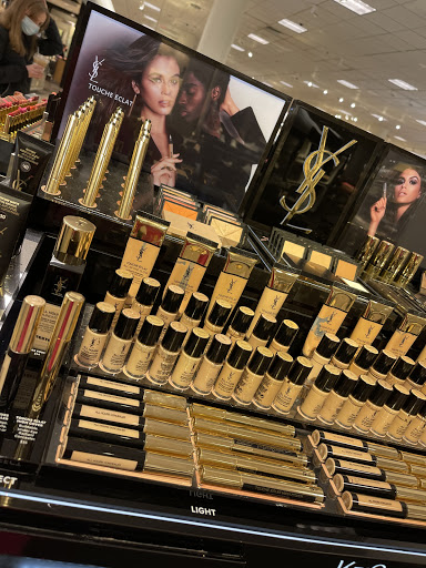 Department Store «Nordstrom Tacoma Mall», reviews and photos, 4502 S Steele St, Tacoma, WA 98409, USA