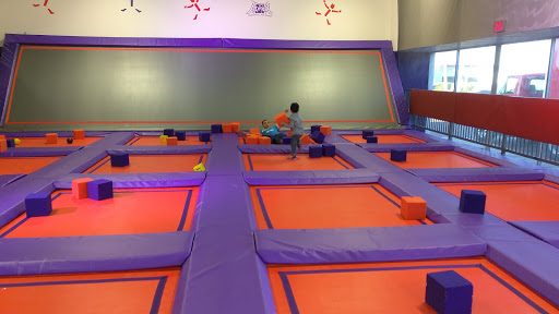 Amusement Park «Altitude Trampoline Park McAllen», reviews and photos, 800 S 10th St, McAllen, TX 78501, USA