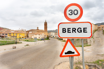 Hostal Berge - C. Mayor, 34, 44556 Berge, Teruel, Spain