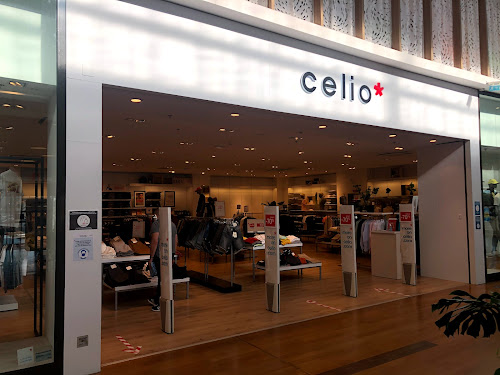 Magasin de vêtements pour hommes celio Cambrai