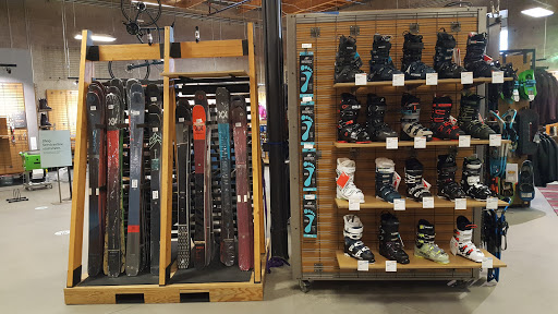 Camping Store «REI», reviews and photos, 12218 E Foothill Blvd, Rancho Cucamonga, CA 91739, USA