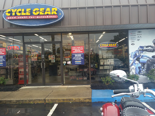 Motorcycle Parts Store «Cycle Gear», reviews and photos, 11230 Alpharetta Hwy #112, Roswell, GA 30076, USA
