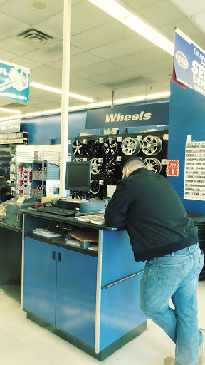 Auto Parts Store «Pep Boys Auto Parts & Service», reviews and photos, 4401 San Dario Ave, Laredo, TX 78041, USA