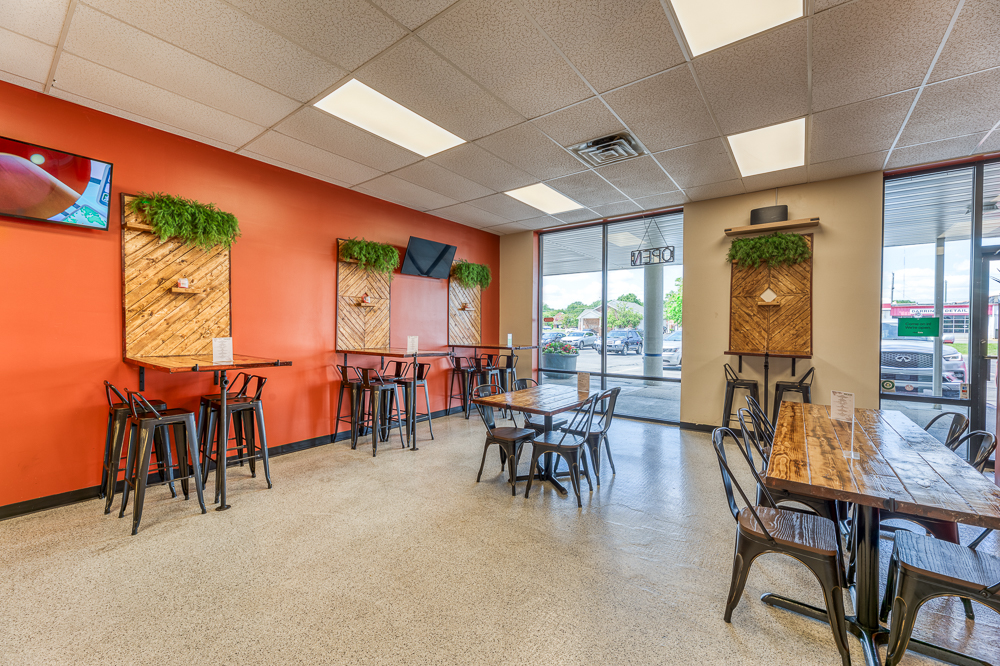 3 in 1 Restaurant 46260