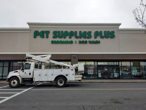 Pet Supply Store «Pet Supplies Plus», reviews and photos, 7954 Brewerton Rd #400, Cicero, NY 13039, USA