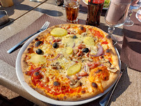 Pizza du Restaurant La Croisière à Évian-les-Bains - n°17