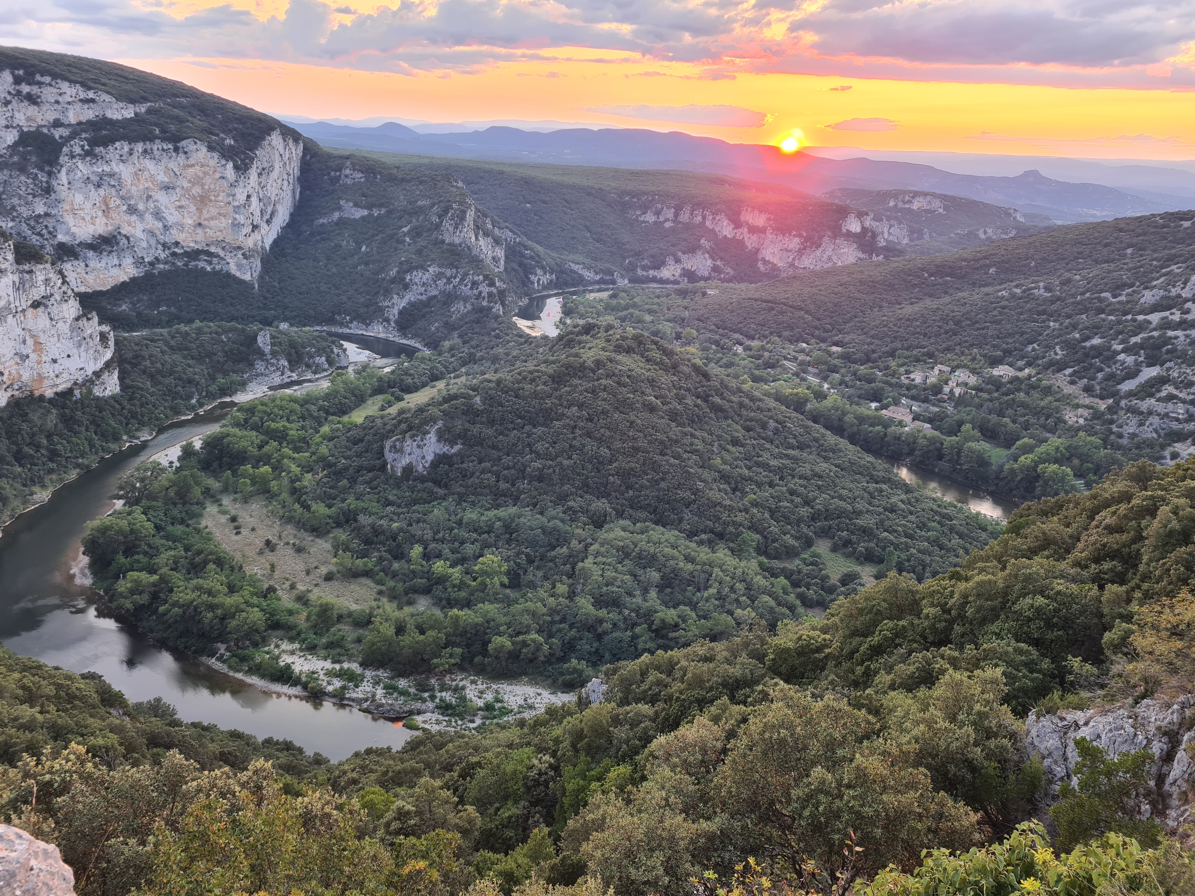 Photo n° 2 de l'avis de Ilyes.e fait le 22/08/2021 à 19:21