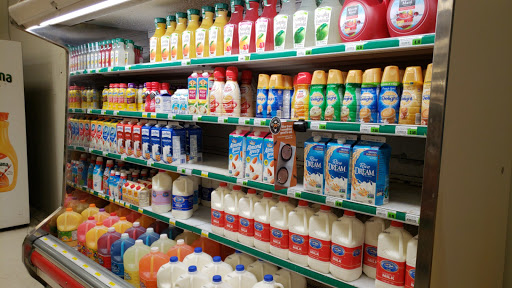 Supermarket «Kings Supermarket & Liquor», reviews and photos, 7562 US-192, Kissimmee, FL 34747, USA