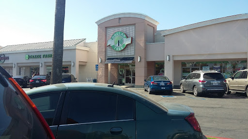 Dollar Store «Dollar Tree», reviews and photos, 1259 W Yosemite Ave, Manteca, CA 95337, USA