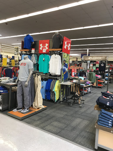 Sporting Goods Store «Academy Sports + Outdoors», reviews and photos, 16610 Southwest Fwy, Sugar Land, TX 77479, USA