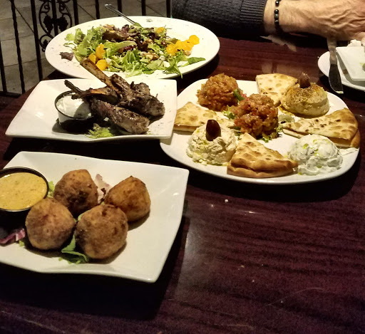 Bistro «7 West Bistro», reviews and photos, 7 W Chesapeake Ave, Towson, MD 21204, USA