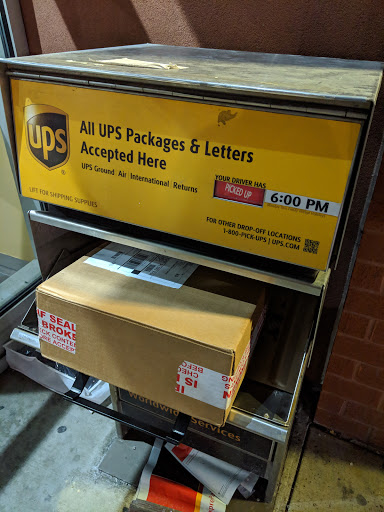 UPS Drop Box