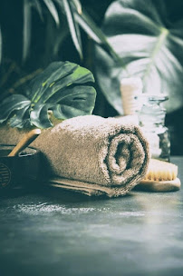 Glow Beauty Bar - Photo 3 - Car repair in Cedar Rapids, IA, Cedar Rapids