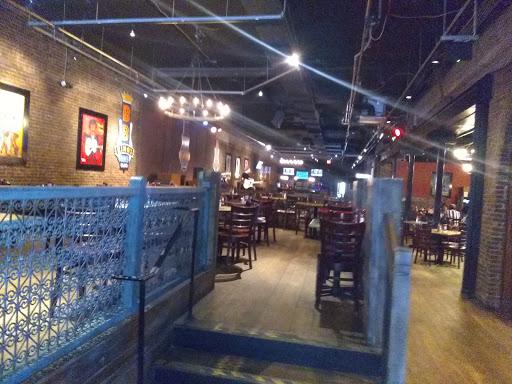 Liquor Store «Downtown Nashville Wine and Spirits», reviews and photos, 178 2nd Ave N, Nashville, TN 37201, USA