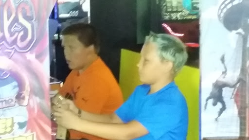 Amusement Center «HeadPinz Entertainment Center», reviews and photos, 1899 Del Prado Blvd, Cape Coral, FL 33990, USA