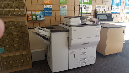 Shipping and Mailing Service «The UPS Store», reviews and photos, 13681 Newport Ave #8, Tustin, CA 92780, USA