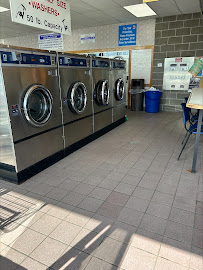 Colonial Laundromat - Photo 2 - Car repair in Liverpool, NY, Syracuse