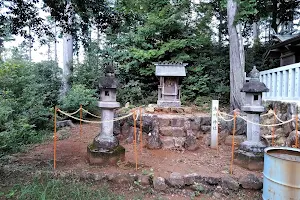Higashinomiya-kofun Tumulus image