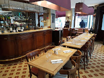 Atmosphère du Restaurant ANATOLE à Levallois-Perret - n°19
