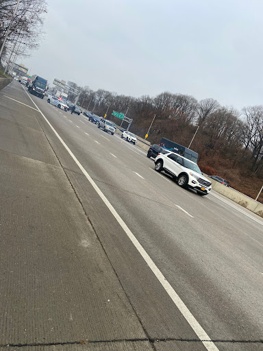 Ford Dealer «Dana Ford Lincoln», reviews and photos, 266 West Service Road, Staten Island, NY 10314, USA