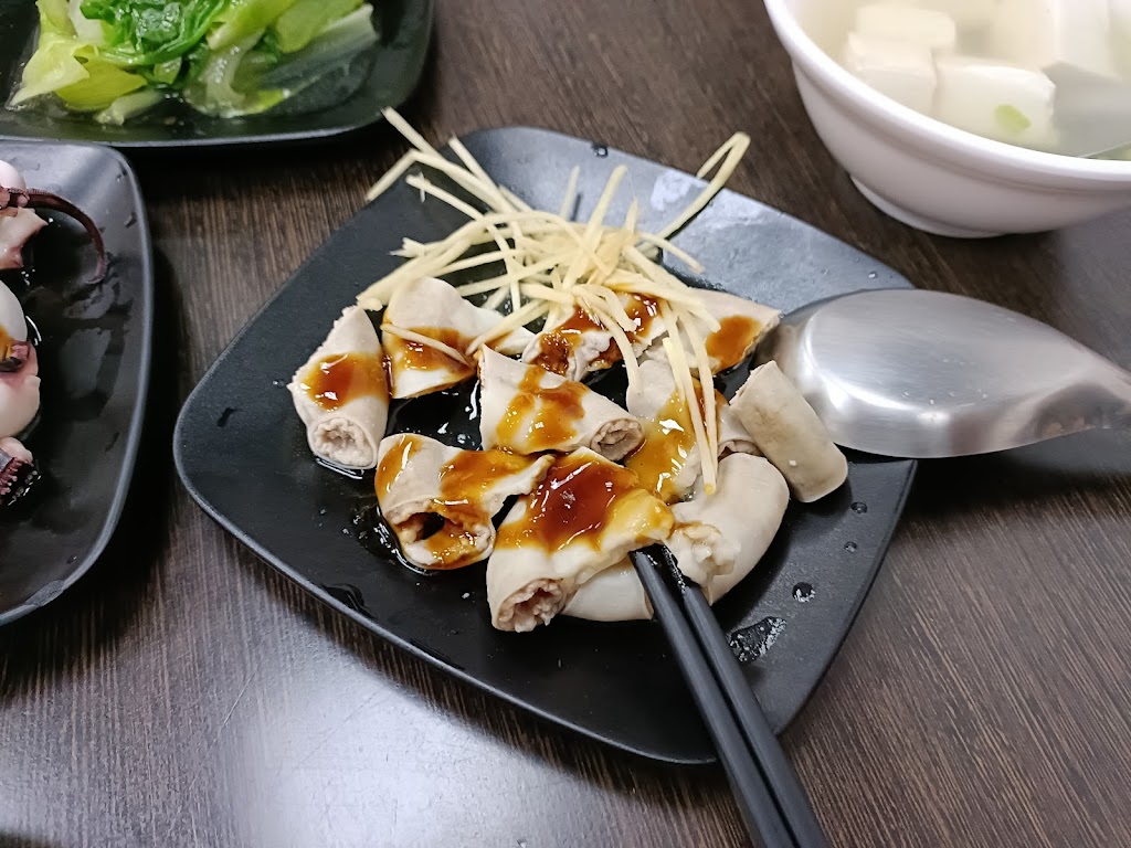 燥腳 黑白切 的照片