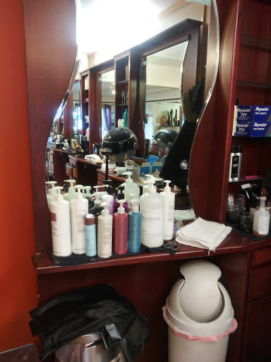 Hair Salon «Northwest Hair Salon», reviews and photos, Northwest Hair Salon, 11700 SW Hall Blvd, Tigard, OR 97223, USA