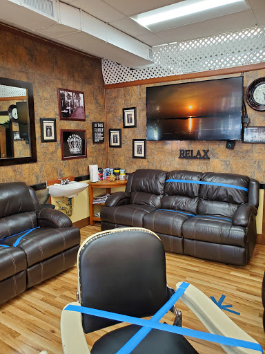 Barber Shop «16 Acres BarberShop», reviews and photos, 1194 Parker St, Springfield, MA 01194, USA