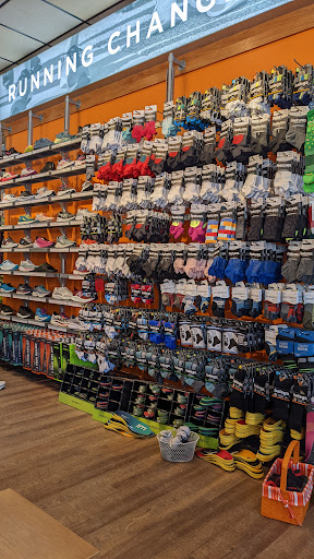 Sporting Goods Store «Fleet Feet Sports Des Moines», reviews and photos, 521 E Locust St, Des Moines, IA 50309, USA