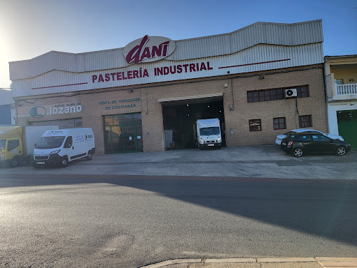 Comercial De Pastelería Ruiz Carmona S L en Puente Genil, Córdoba