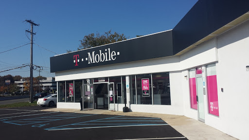 T-Mobile, 2857 NJ-35, Hazlet, NJ 07730, USA, 
