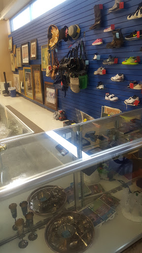 Thrift Store «Goodwill of North Georgia: Snellville Store and Donation Center», reviews and photos, 2340 Ronald Reagan Pkwy, Snellville, GA 30078, USA