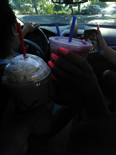 Coffee Shop «Dutch Bros», reviews and photos, 2340 Oroville Dam Blvd W, Oroville, CA 95965, USA