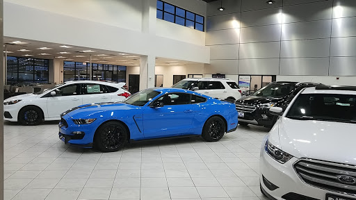 Ford Dealer «Al Piemonte Ford Sales, Inc.», reviews and photos, 2500 W North Ave, Melrose Park, IL 60160, USA