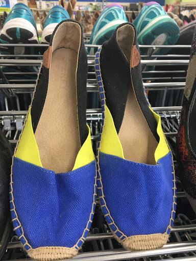 Thrift Store «Goodwill Store», reviews and photos, 1602 W McClain Ave, Scottsburg, IN 47170, USA