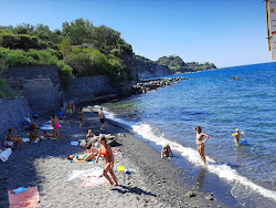 Foto von Spiaggia degli Inglesi mit geräumige küstenlinie