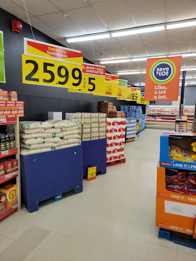 Grocery Store «Save-A-Lot», reviews and photos, 452 Mt Pleasant St, New Bedford, MA 02746, USA