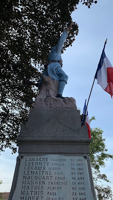 Monument Communal de Moncheaux à Moncheaux