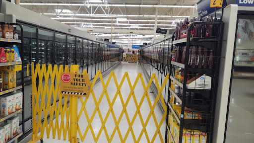 Department Store «Walmart Supercenter», reviews and photos, 4115 E Lincoln Way, Sterling, IL 61081, USA